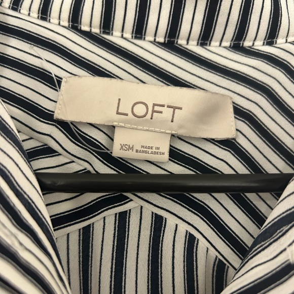 Striped LOFT Maternity Blouse - Picture 3 of 3
